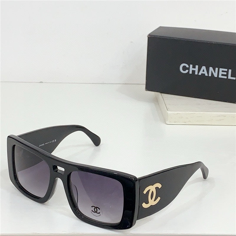 CHANEL Square Sunglasses 9141 🖤