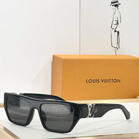 Louis Vuitton Z2873U LV Flower Low Square Sunglasses  ✨