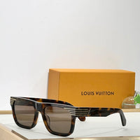 Louis Vuitton Z2746U LV Slide Square Sunglasses ✨