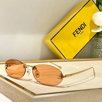 Fendi First FE4075US sunglasses in metal oval shape Women's✨
