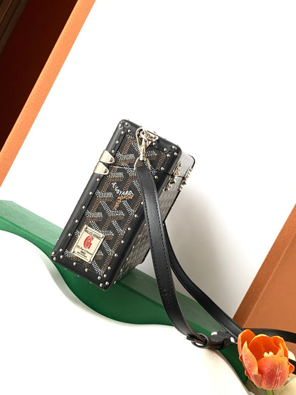 Goyard Cassette Trunk Strap Bag - 11 Available Colors ✨ - onlinechics.com