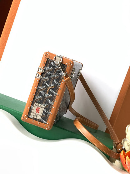 Goyard Cassette Trunk Strap Bag - 11 Available Colors ✨ - onlinechics.com