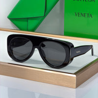 BOTTEGA VENETA BV1362S 005 - As Seen On Rihanna 💚