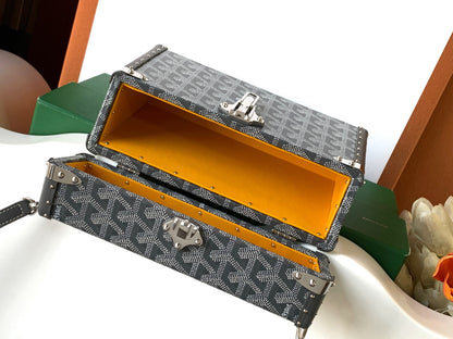 Goyard Cassette Trunk Strap Bag - 11 Available Colors ✨ - onlinechics.com