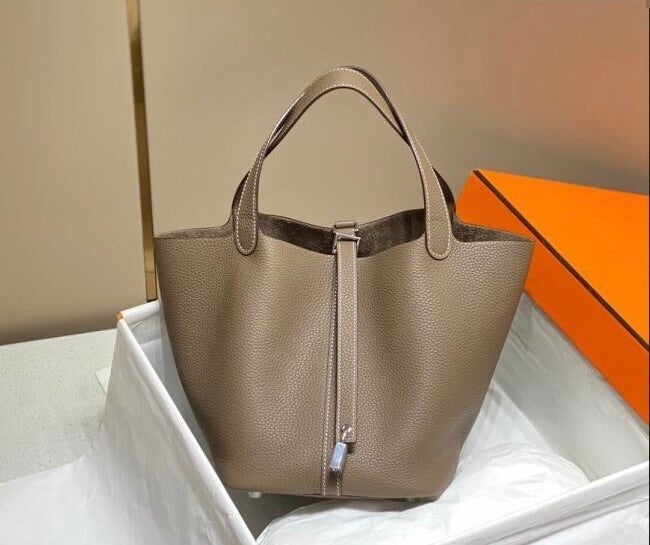 HERMES Hermes Picotin Lock Bag 18cm/22cm Taurillon Clemence Leather  ✨ - onlinechics.com
