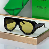 BOTTEGA VENETA BV1362S 005 - As Seen On Rihanna 💚