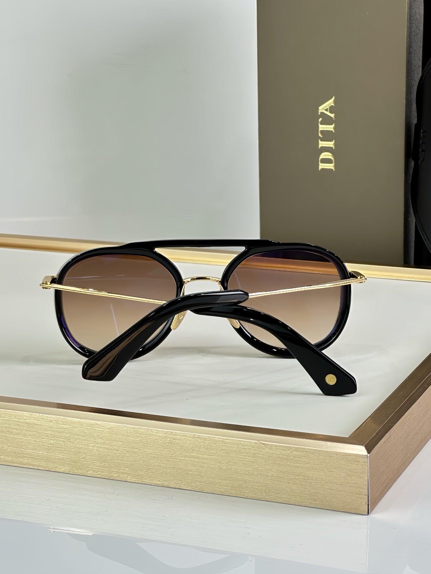 Louis Vuitton Z2213U LV Super Vision Metal Pilot Square Sunglasses 