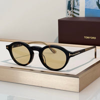 TOM FORD  Aristotele-02 TF1332 52J Sunglasses  🔱