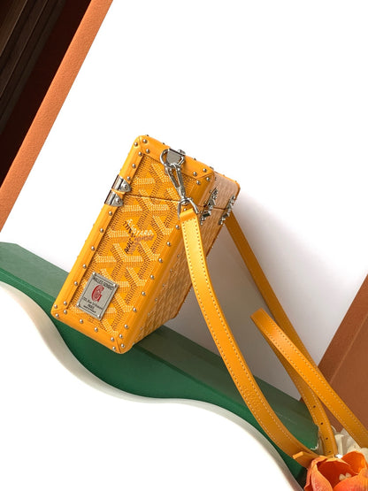 Goyard Cassette Trunk Strap Bag - 11 Available Colors ✨ - onlinechics.com