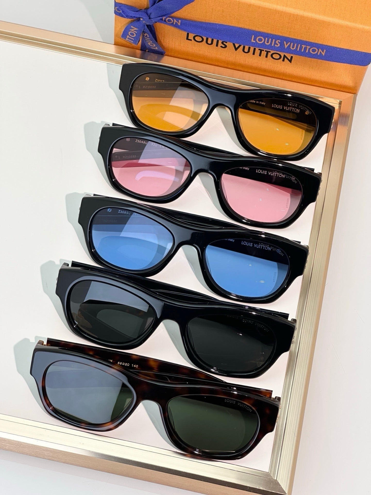 Louis Vuitton Z3048U LV Frog Round Square Sunglasses  ✨ - onlinechics.com