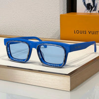 Z2442U Louis Vuitton Super Vision Square Sunglasses ✨