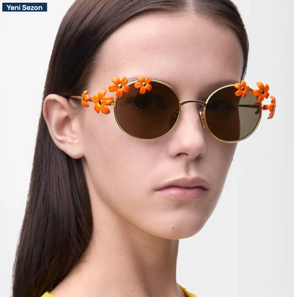 - LOEWE LW 40173 U 30E Oval Sunglasses ✨ - onlinechics.com