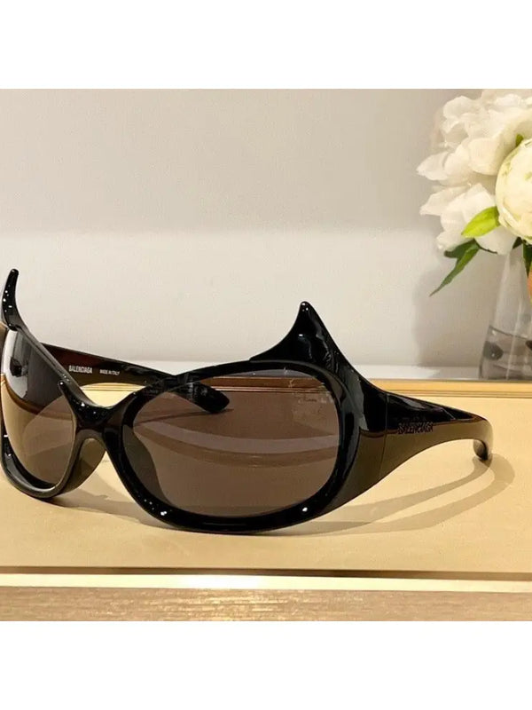 BALENCIAGA GOTHAM CAT SUNGLASSES  ✨