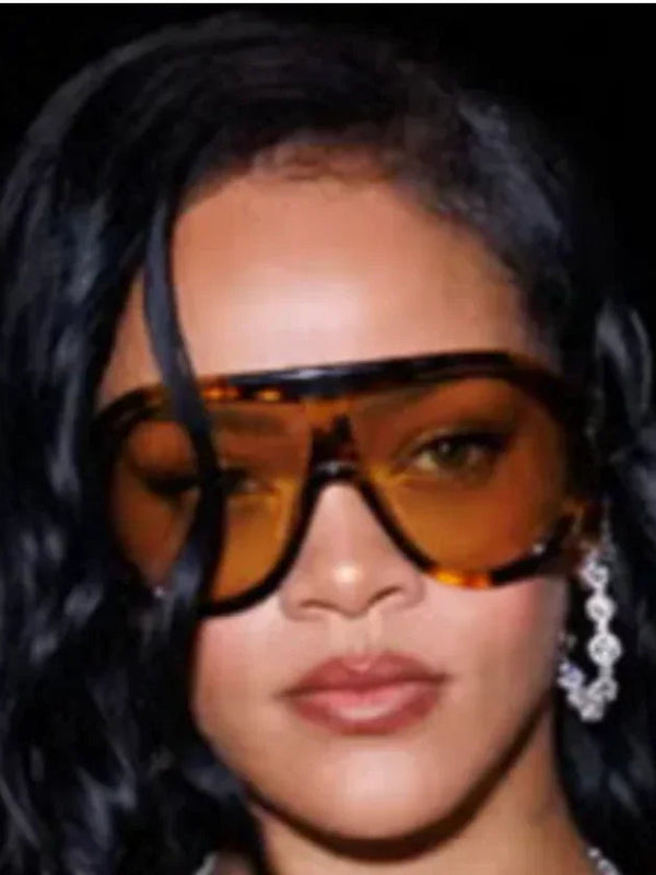 BOTTEGA VENETA BV1345S AS SEEN ON RIHANNA Sunglasses💚