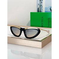 BOTTEGA VENETA BV1477S Sunglasses 💚
