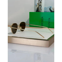 BOTTEGA VENETA BV1966S 001 - As Seen On Ali Larter Sunglasses💚