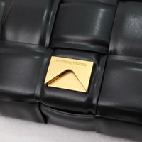 Bottega Veneta Classic size Padded Cassette leather bag 💚