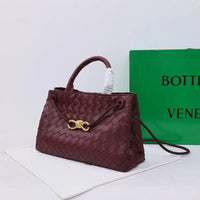 '- Bottega Veneta Small Andiamo leather bag 💚