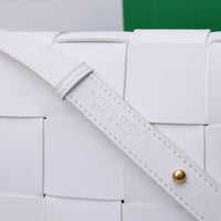 Bottega Veneta Small Cassette Small Intreccio leather bag 💚
