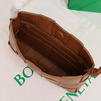 Bottega Veneta Small Cassette Small Intreccio leather bag 💚