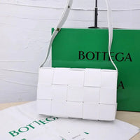 Bottega Veneta Small Cassette Small Intreccio leather bag 💚