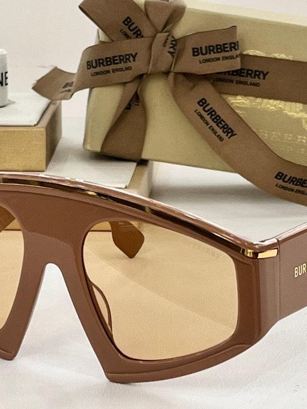 BURBERRY 4353/3969/8 Brooke Women's Sunglasses✨