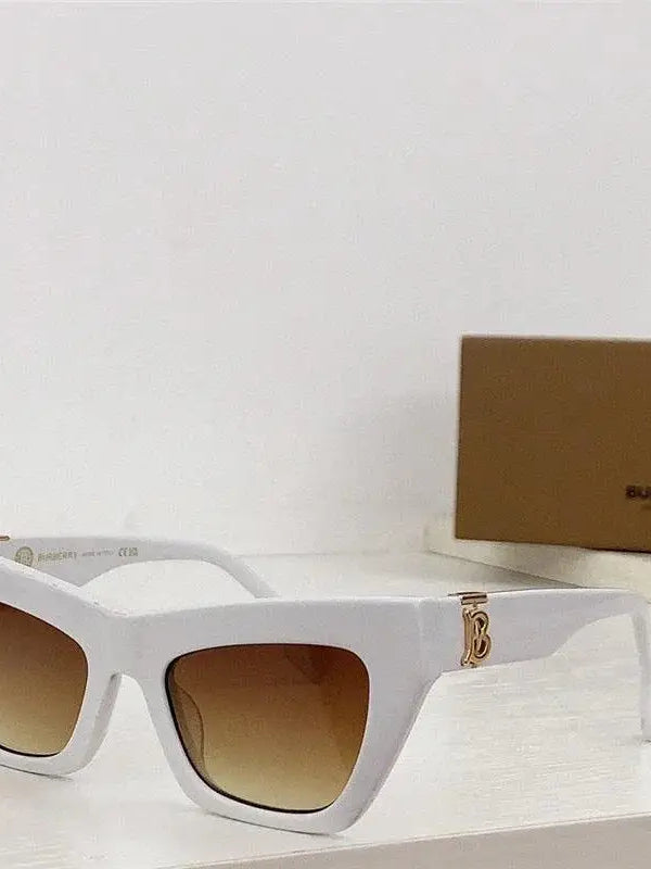 ✨BURBERRY 4405/300187 Sunglasses