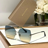 Bvlgari BV 40030 Serpenti Oversized Rimless Irregular Sunglasses ✨