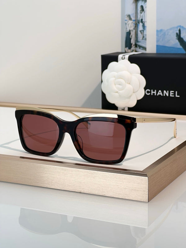 CHANEL 4301 Butterfly Sunglasses  Eyewear  🖤