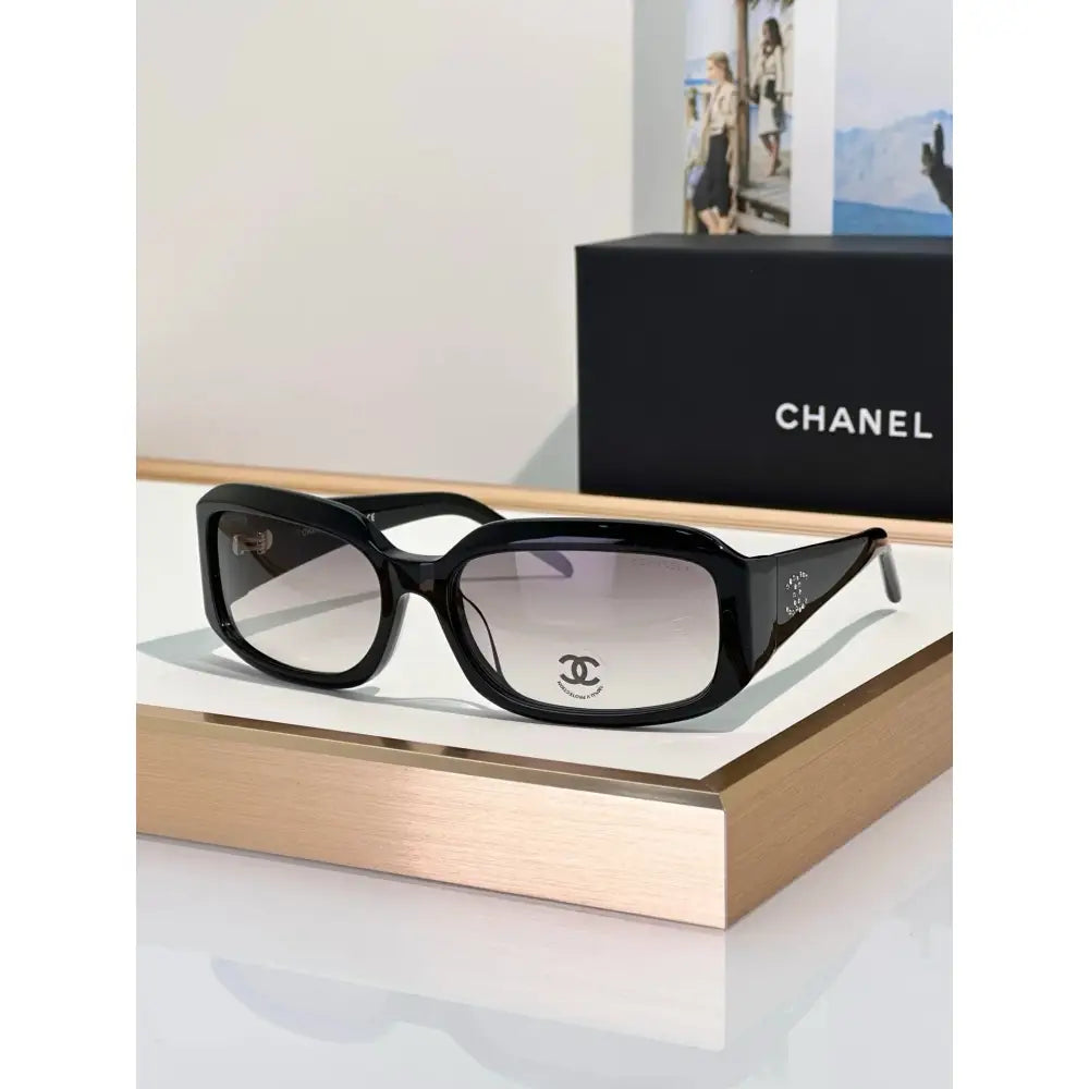 CHANEL 5064 Rare Sunglasses Chanel Eyewear  🖤