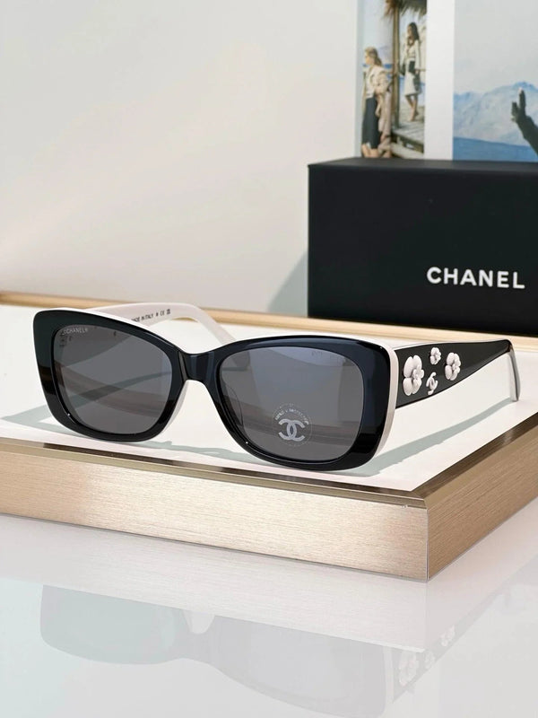 CHANEL 5186A Sunglasses W/ 3D Flower Side Detail   🖤