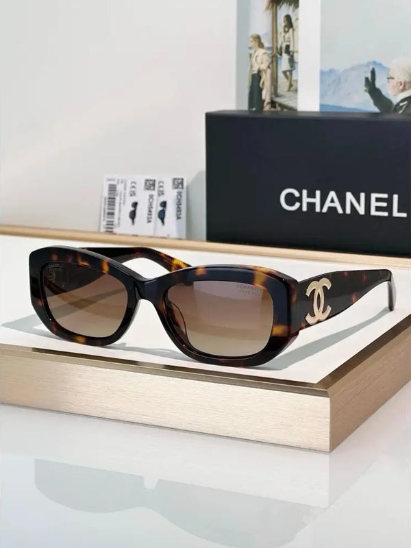 CHANEL 5493 RECTANGLE SUNGLASSES - Chanel Eyewear  🖤
