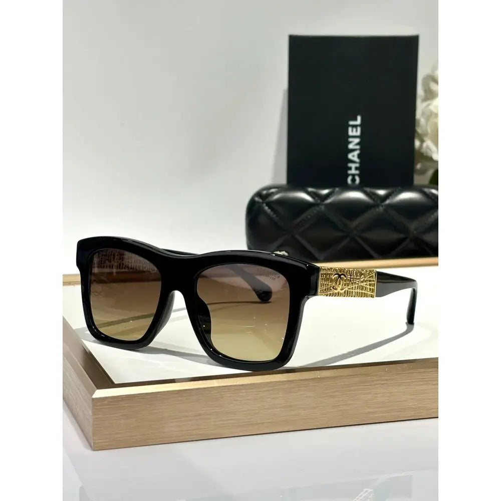 CHANEL 5533  Polarised SQUARE Sunglass🖤