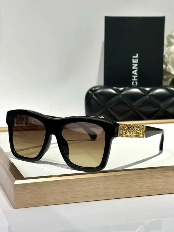 CHANEL 5533  Polarised SQUARE Sunglass🖤