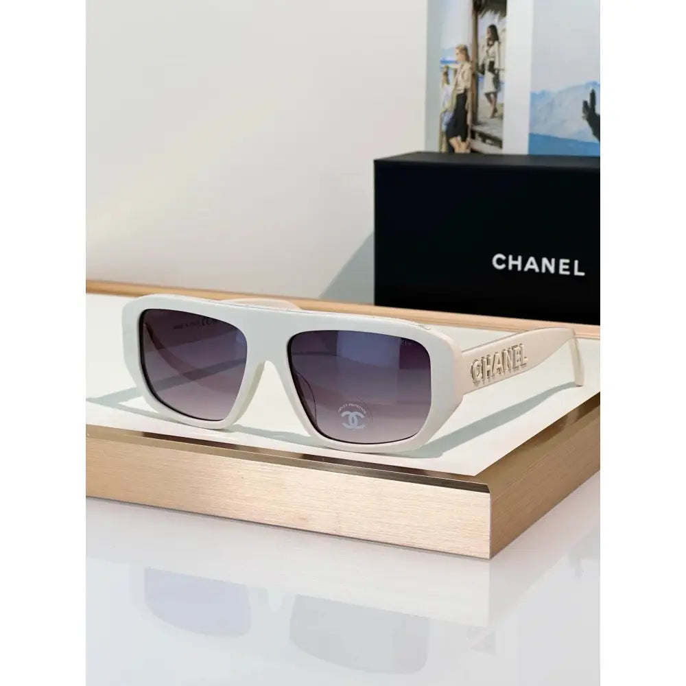 CHANEL 5556  Sunglasses Chanel Eyewear  🖤