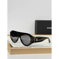 CHANEL 5568 Sunglasses Chanel Eyewear  🖤