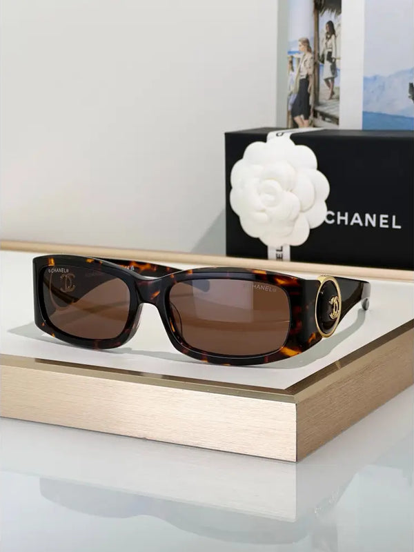 CHANEL 6030S  Rectangular Vintage Sunglasses Chanel Eyewear  🖤