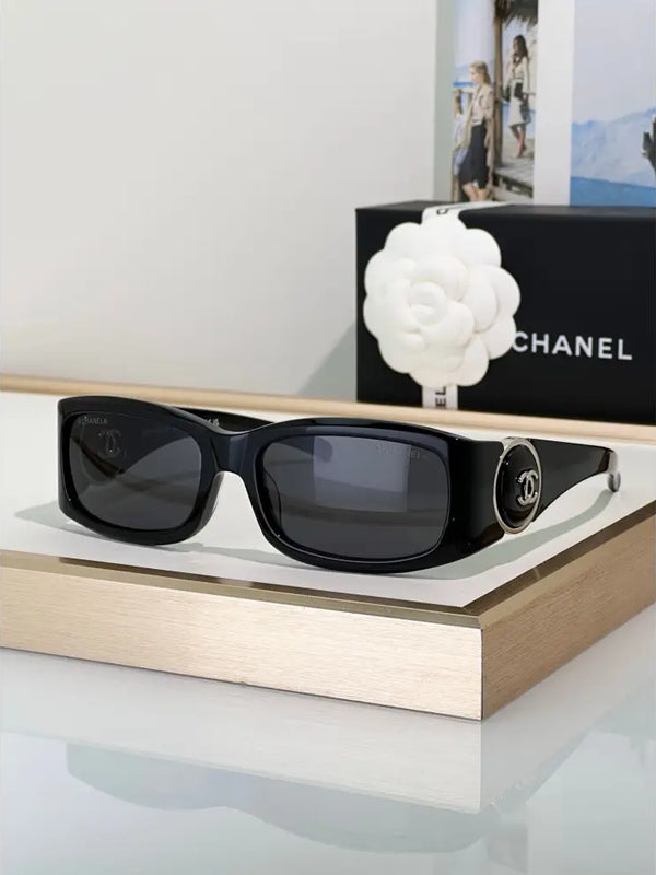 CHANEL 6030S  Rectangular Vintage Sunglasses Chanel Eyewear  🖤