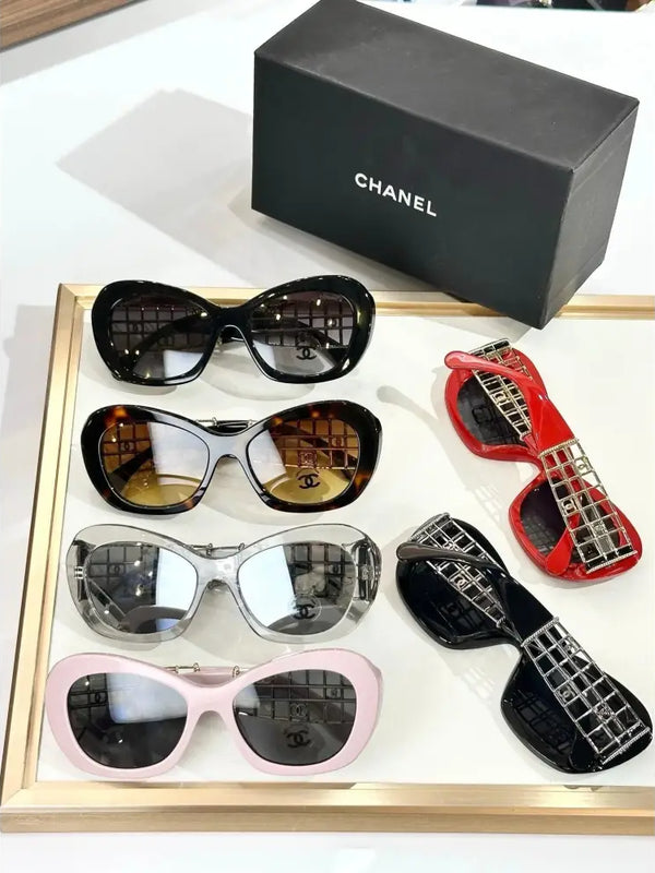 CHANEL 9170 BUTTERFLY SUNGLASSES   🖤