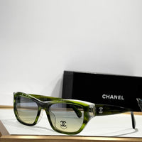 CHANEL A71765 EXCLUSIVE  Cat Eye Sunglasses - Chanel Eyewear  🖤