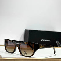 CHANEL A71765 EXCLUSIVE  Cat Eye Sunglasses - Chanel Eyewear  🖤