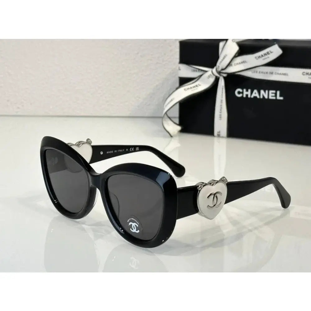 CHANEL Butterfly 5517 1459/S3 Women's Sunglasses 🖤