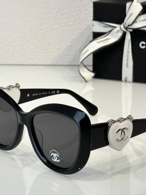 CHANEL Butterfly 5517 1459/S3 Women's Sunglasses 🖤