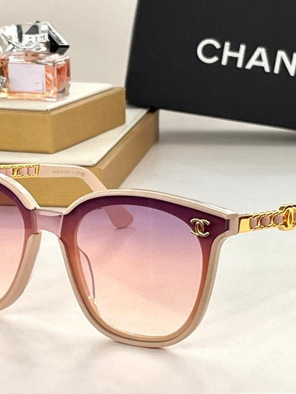 CHANEL CAH95072 Women's Sunglasses ✨