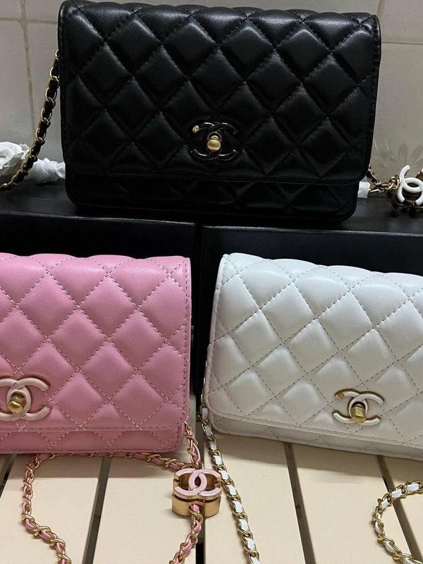 CHANEL Lambskin Flap Chain CC  Bag  3 colors ✨