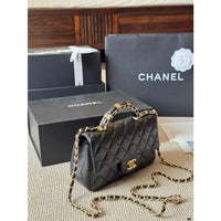 CHANEL Chanel Mini Flap Bag in Quilted Leather with Chain 23  ✨