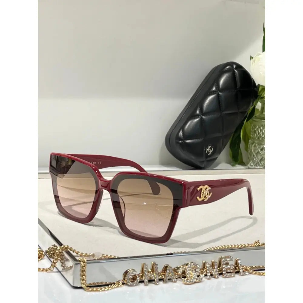 CHANEL Square Acetate Sunglasses 4578 🖤