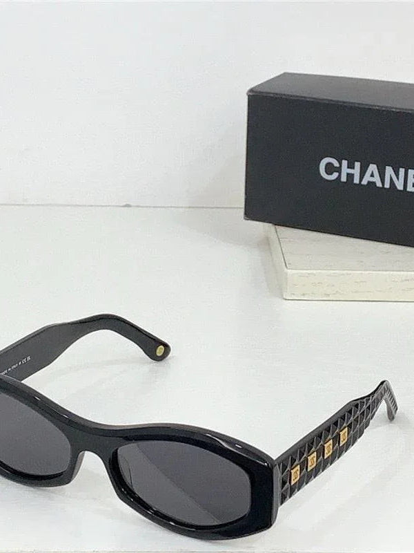 CHANEL Square Sunglasses 5029 Vintage  🖤
