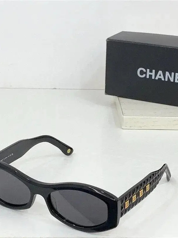 CHANEL Square Sunglasses 5029 Vintage  🖤
