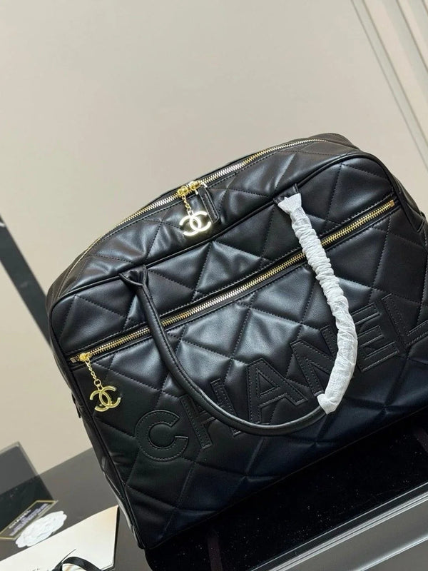 Chanel Vintage Chanel Bowling Black Duffle Bag – 45 cm 🖤